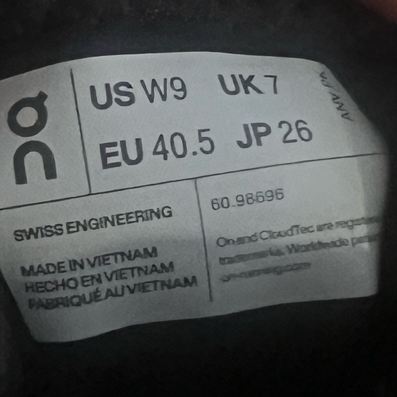 On Cloud X 4 Running Black Athletic Shoes - Picture 5 of 8